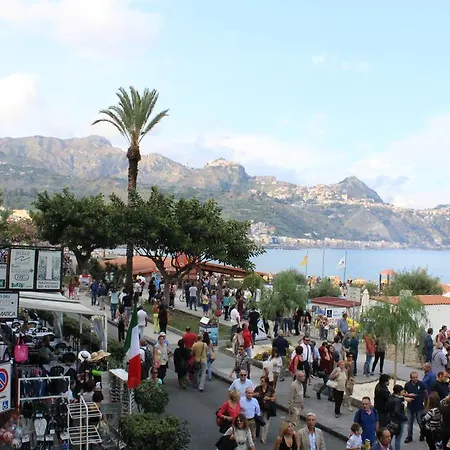 Passi Di Mare Джардини-Наксос